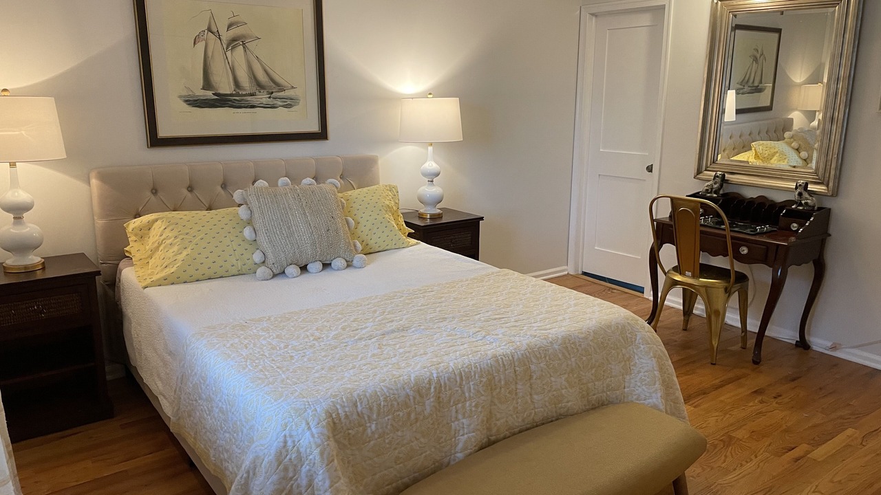 Photo of Bedroom in Manasquan