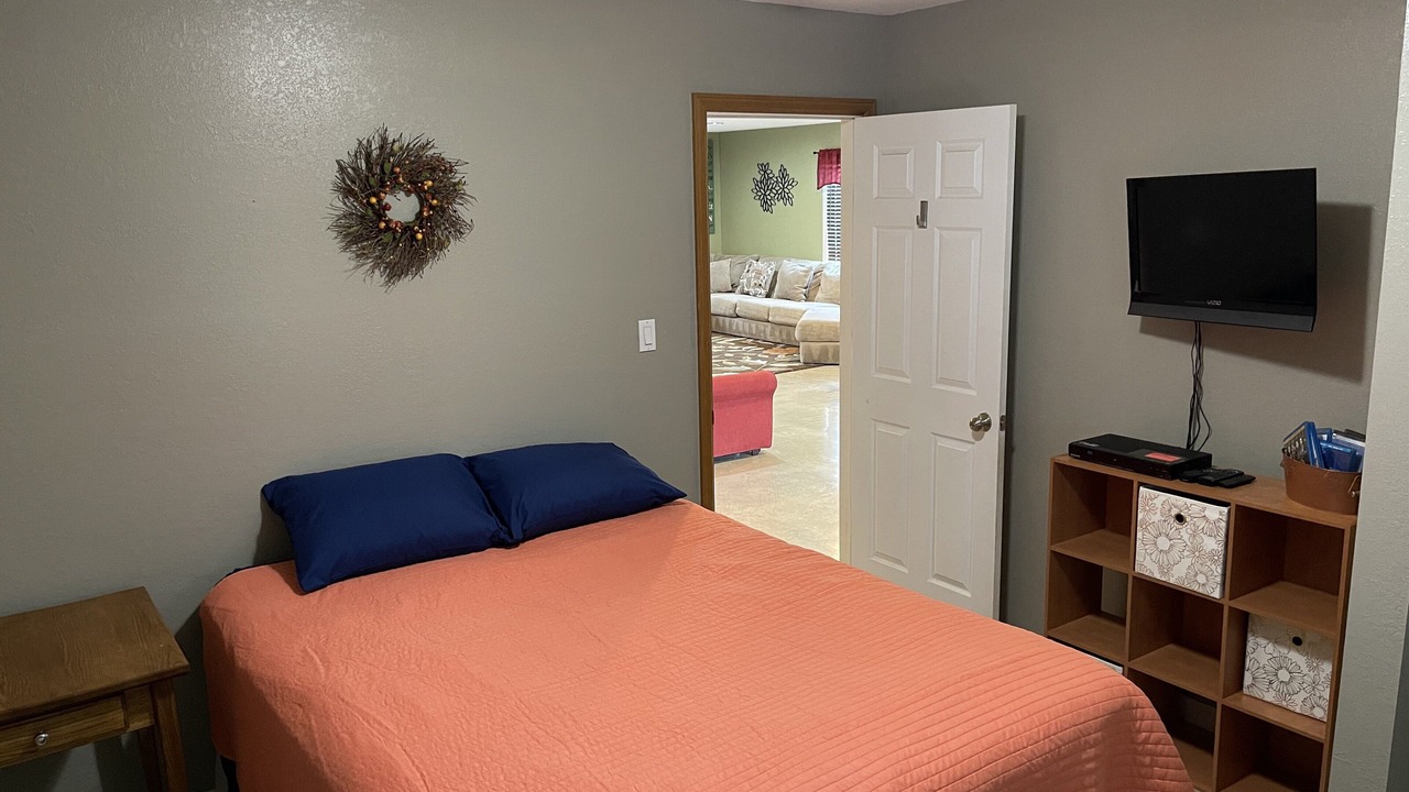 Photo of Bedroom in Mystic