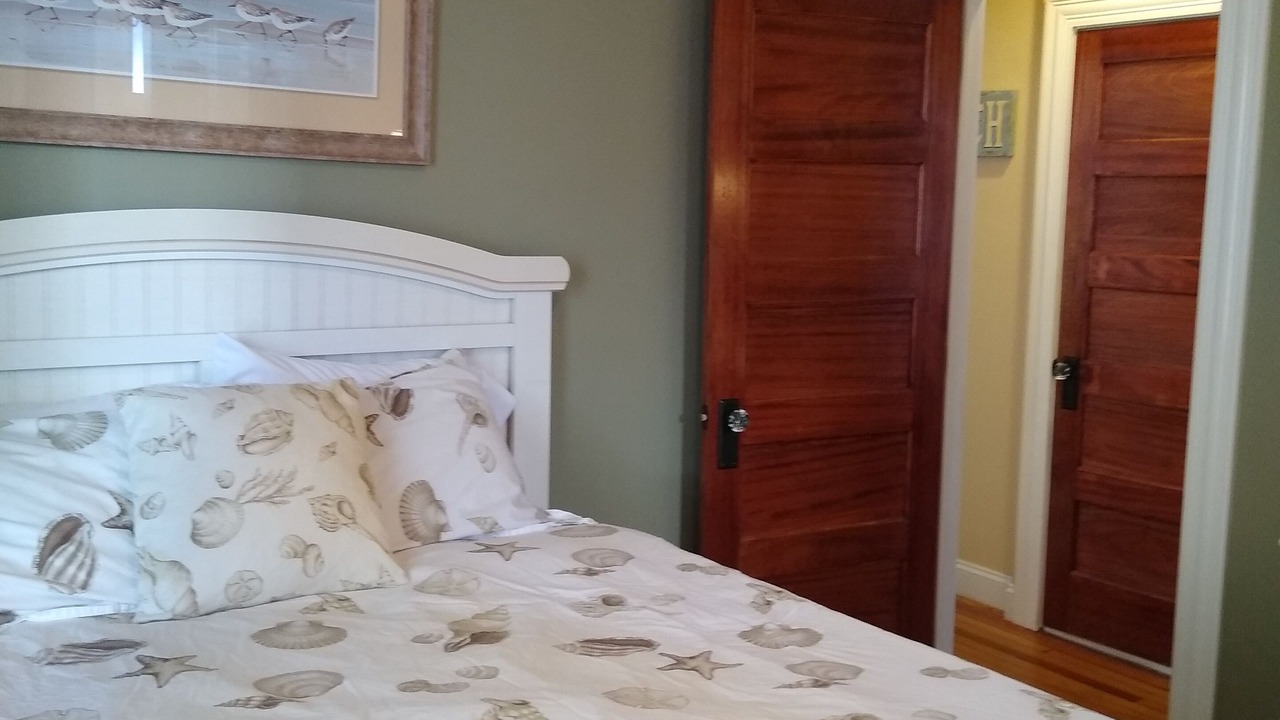 Photo of Bedroom in North End