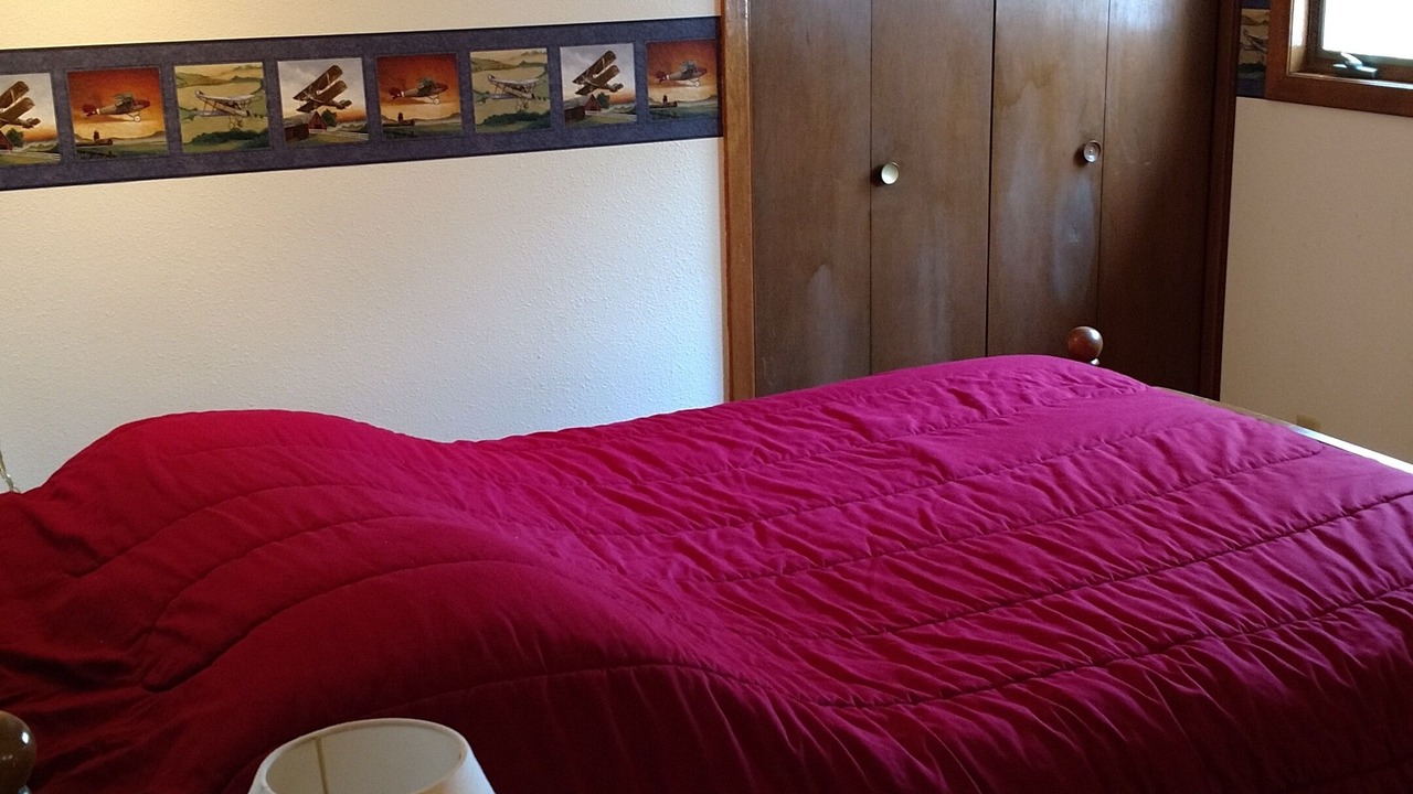 Photo of Bedroom in Lead