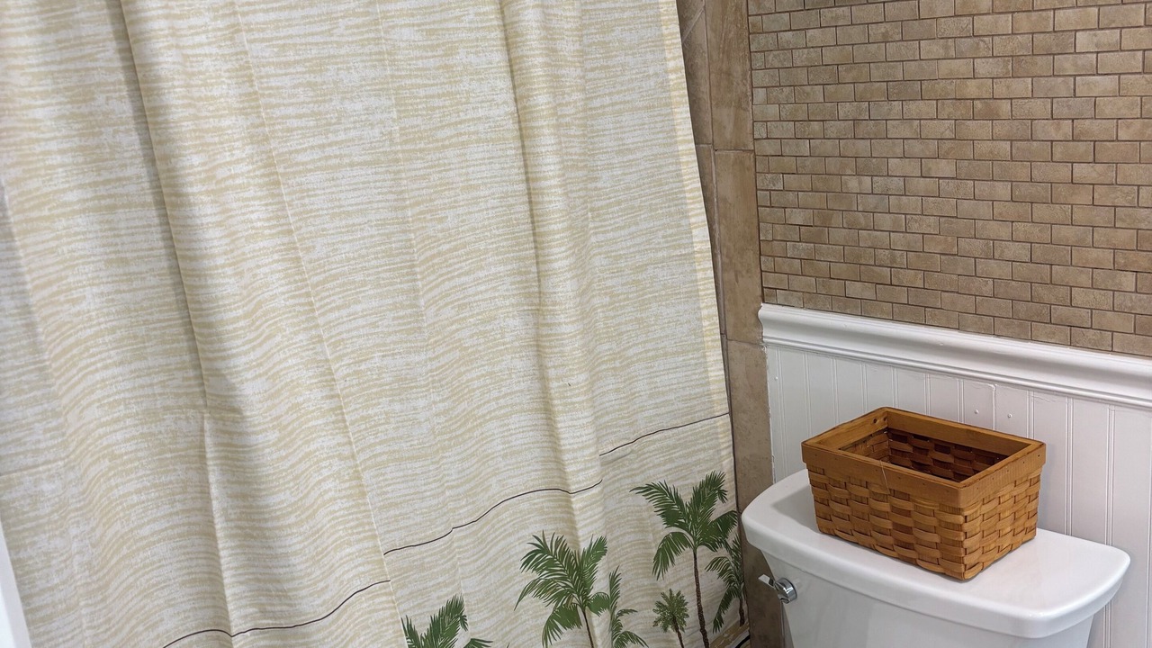 Photo of Bathroom in Palmetto Dunes