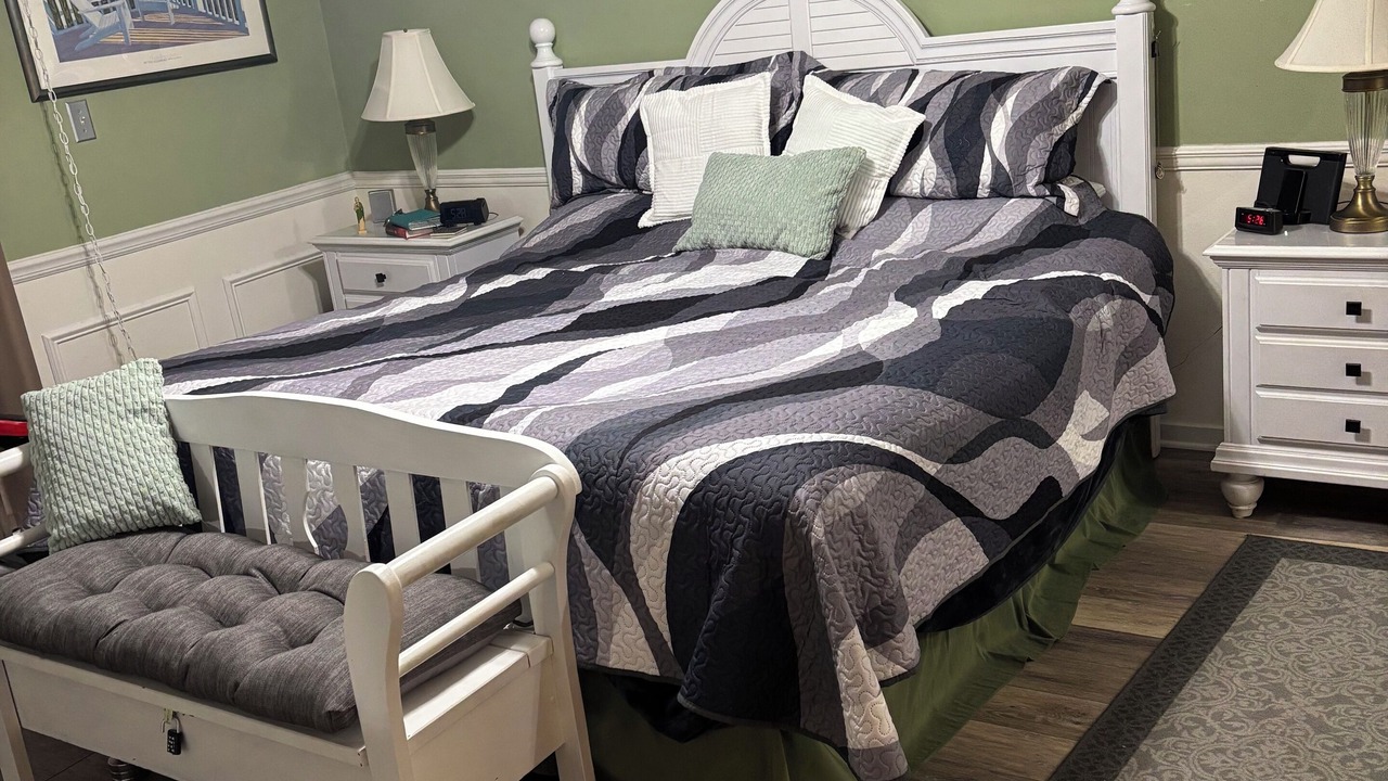 Photo of Bedroom in Palmetto Dunes