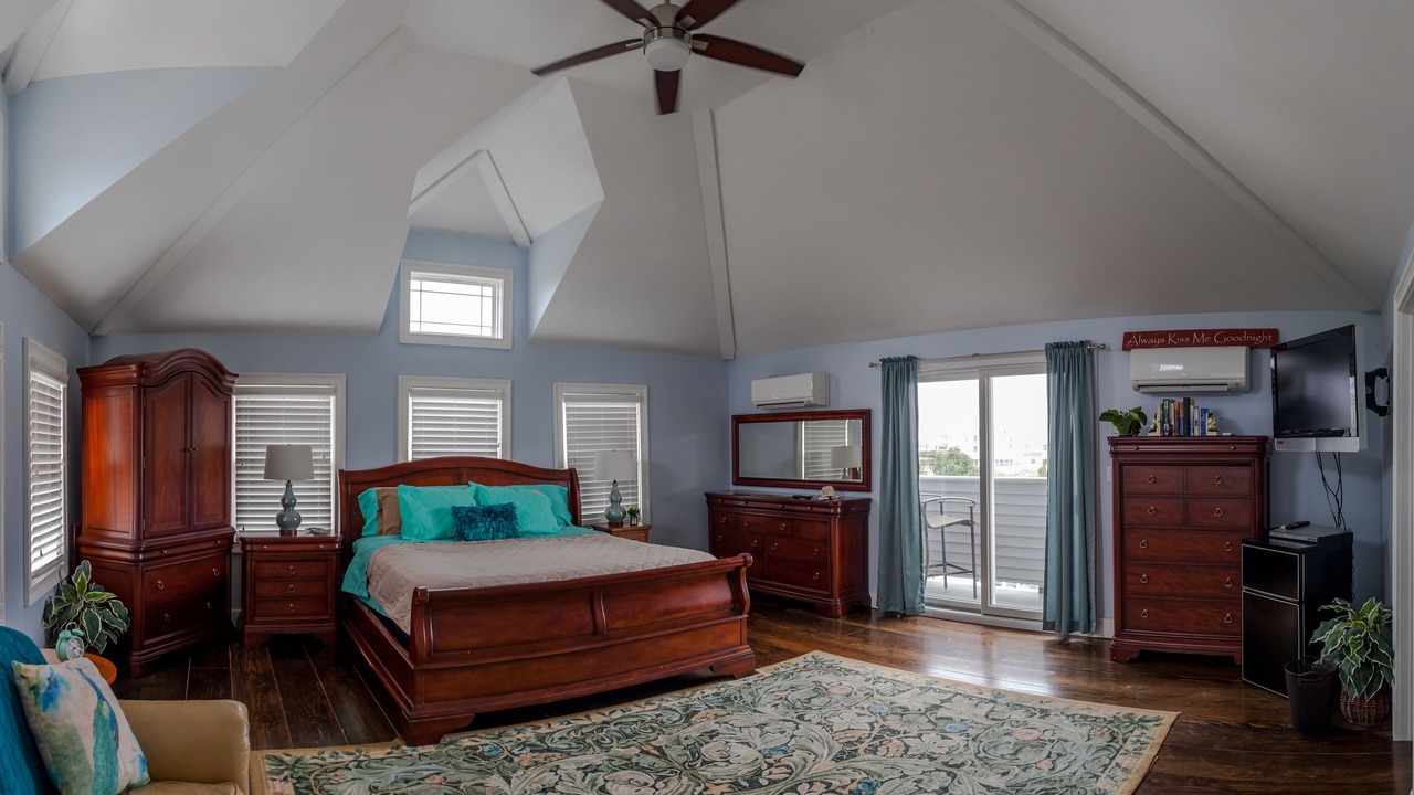 Photo of Bedroom in Monmouth Beach
