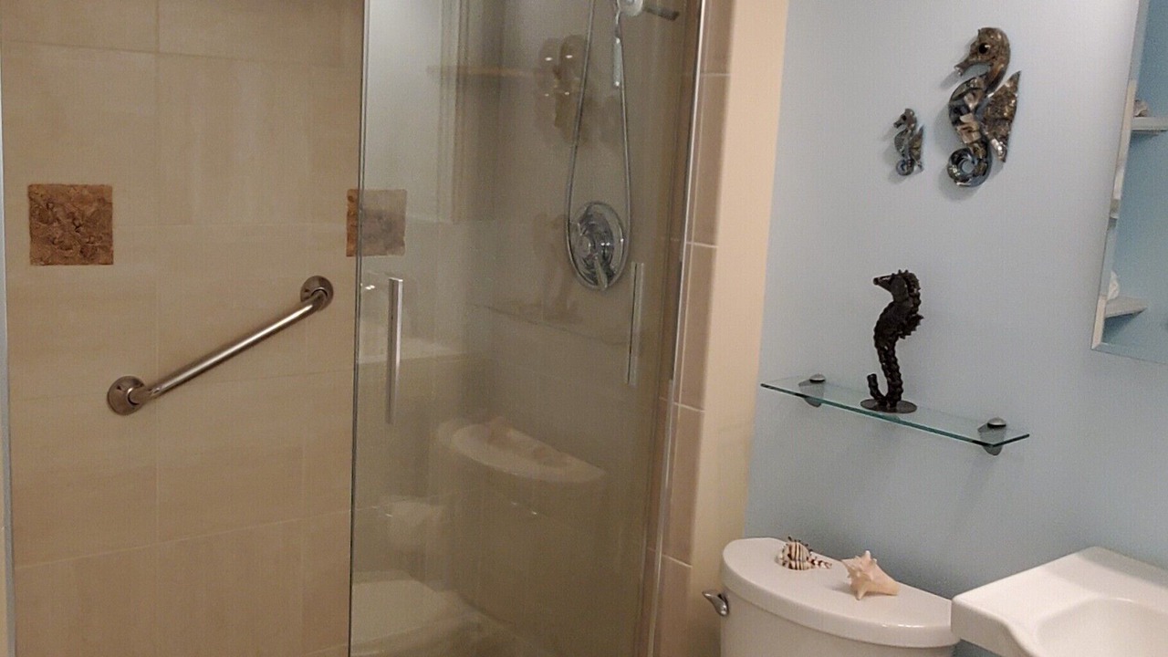 Photo of Bathroom in Rehoboth Beach
