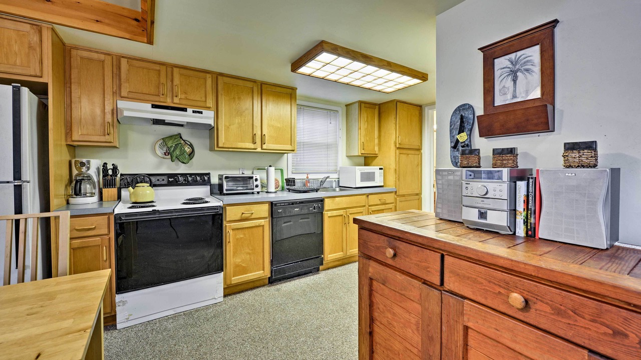 Photo of Kitchen in Surf City