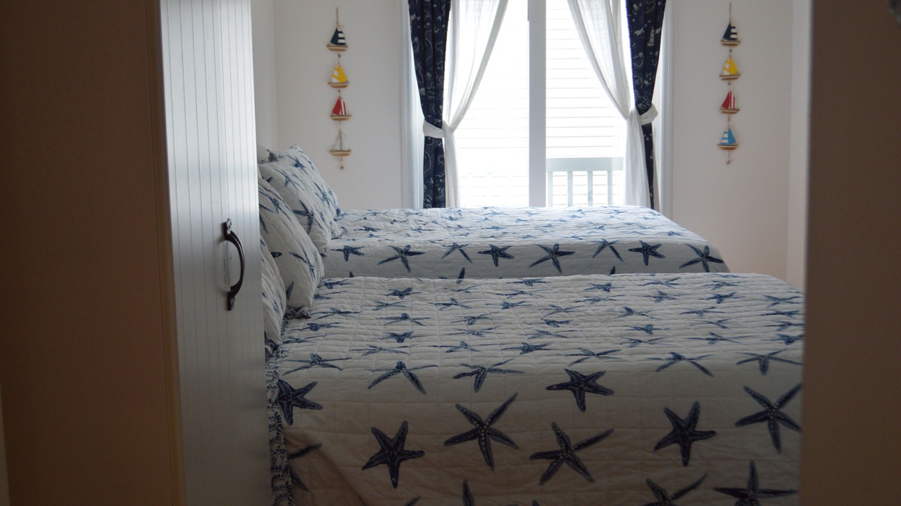 Photo of Bedroom in Seaside Heights