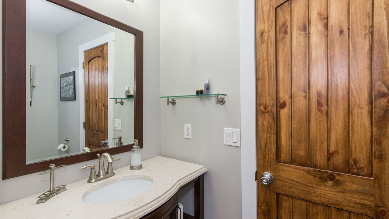 Photo of Bathroom in Kings Grant