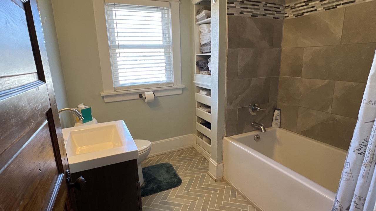 Photo of Bathroom in Cedar Rapids