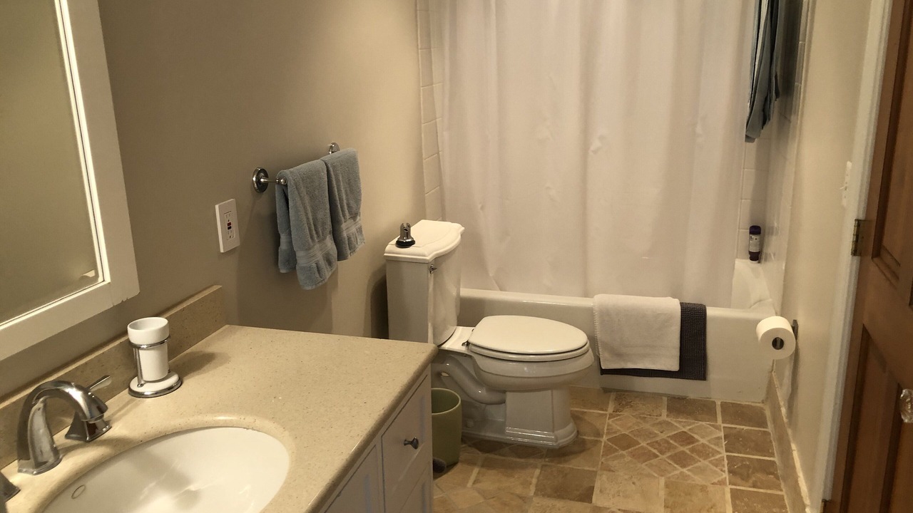 Photo of Bathroom in Beallsville