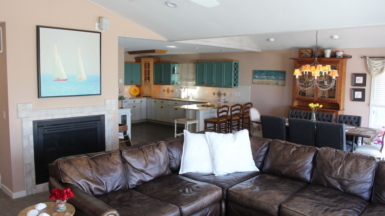 Photo of Livingroom in Harvey Cedars
