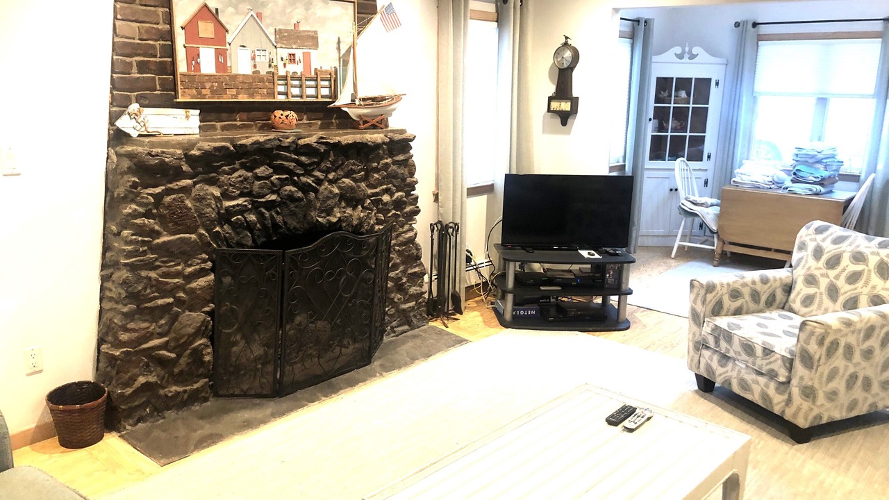 Photo of Livingroom in Wall