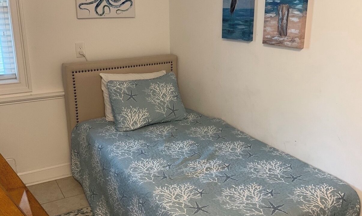 Photo of Bedroom in North End