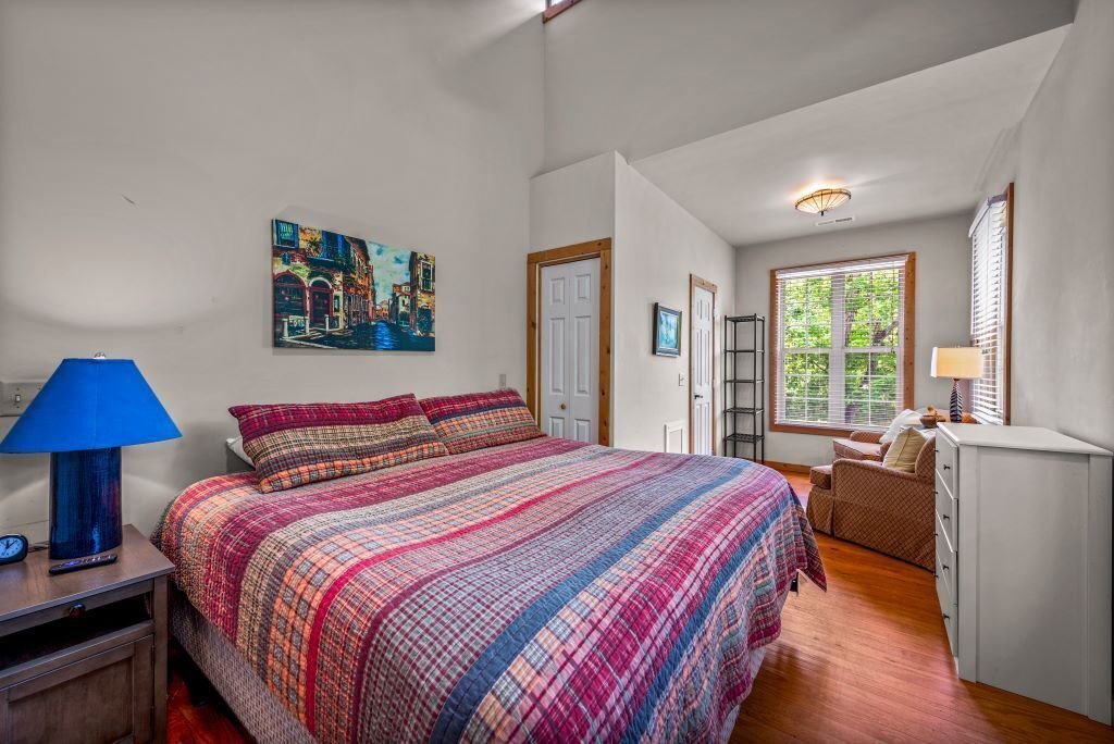Photo of Bedroom in Mentone