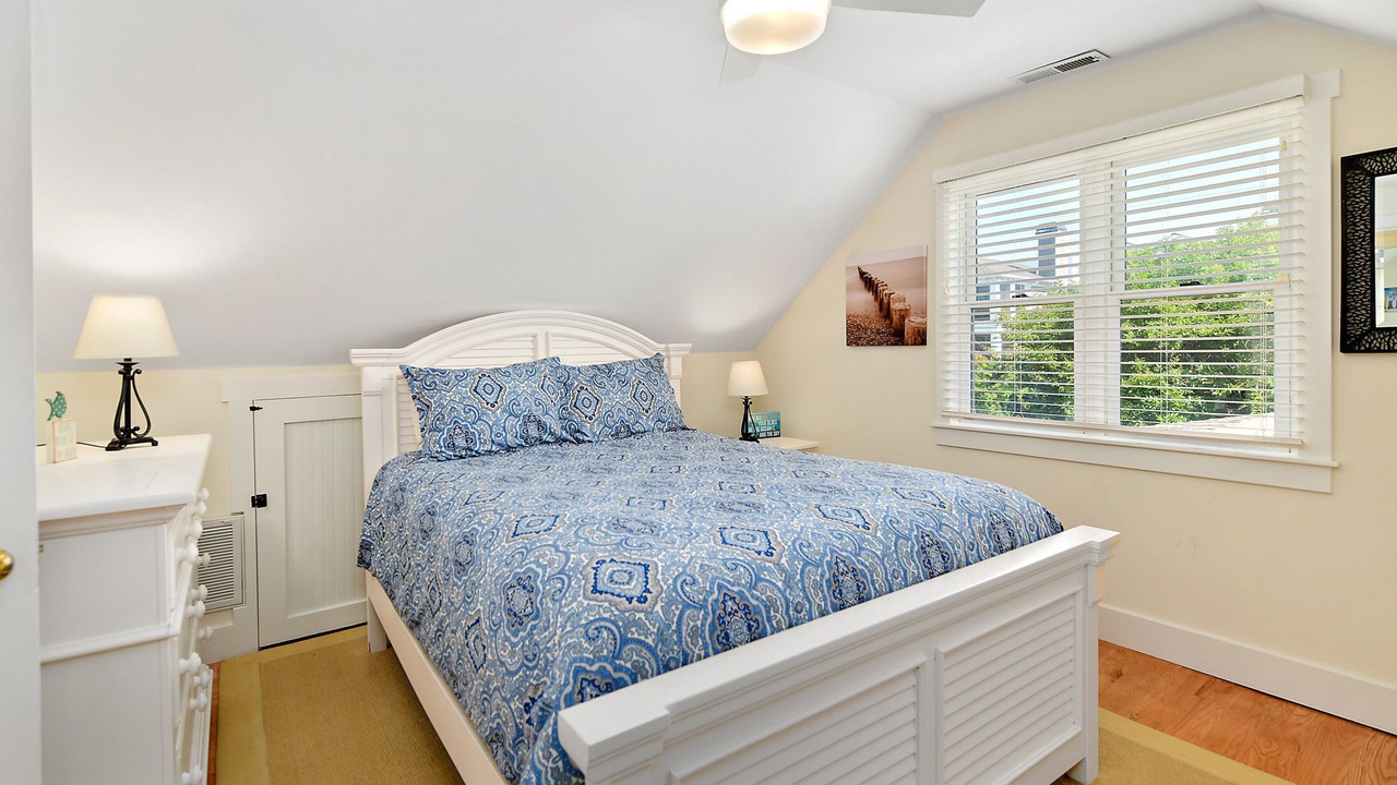 Photo of Bedroom in Bethany Beach