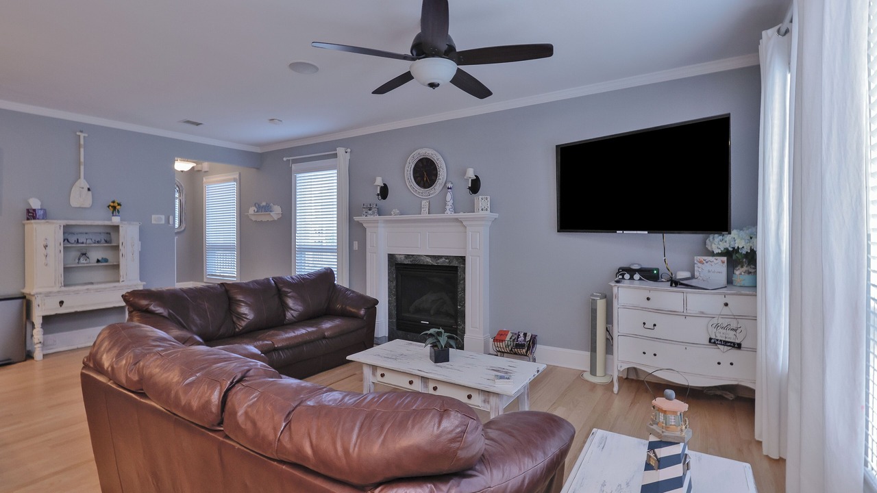 Photo of Livingroom in Beach Haven Crest