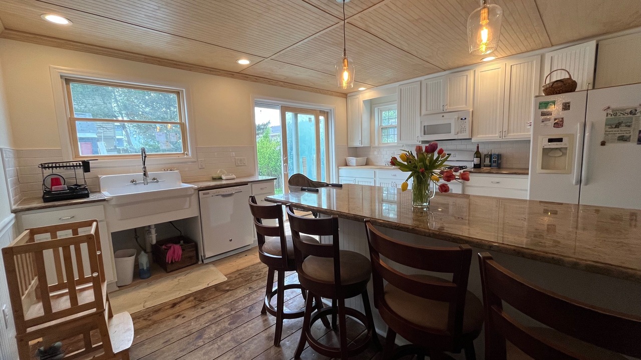 Photo of Kitchen in Ship Bottom