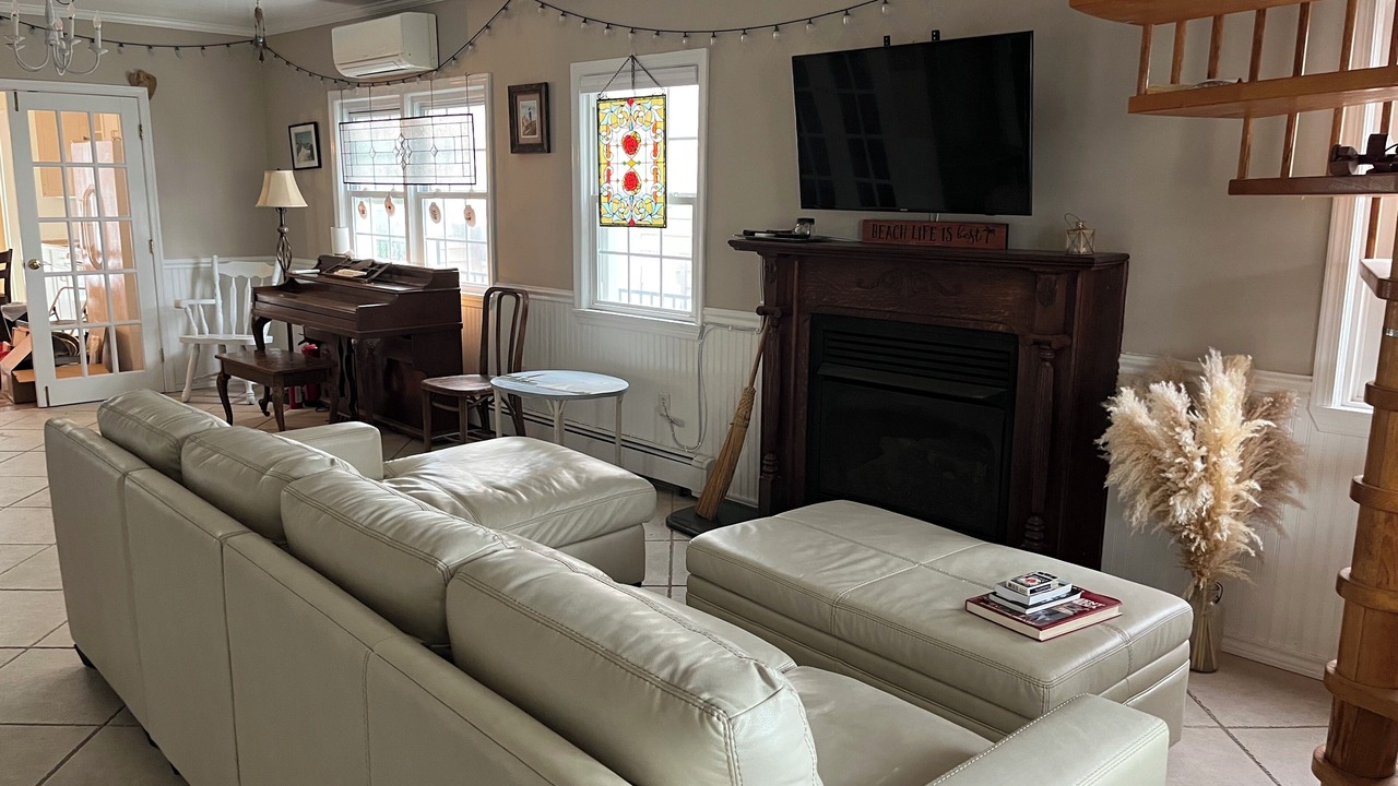 Photo of Livingroom in Ship Bottom