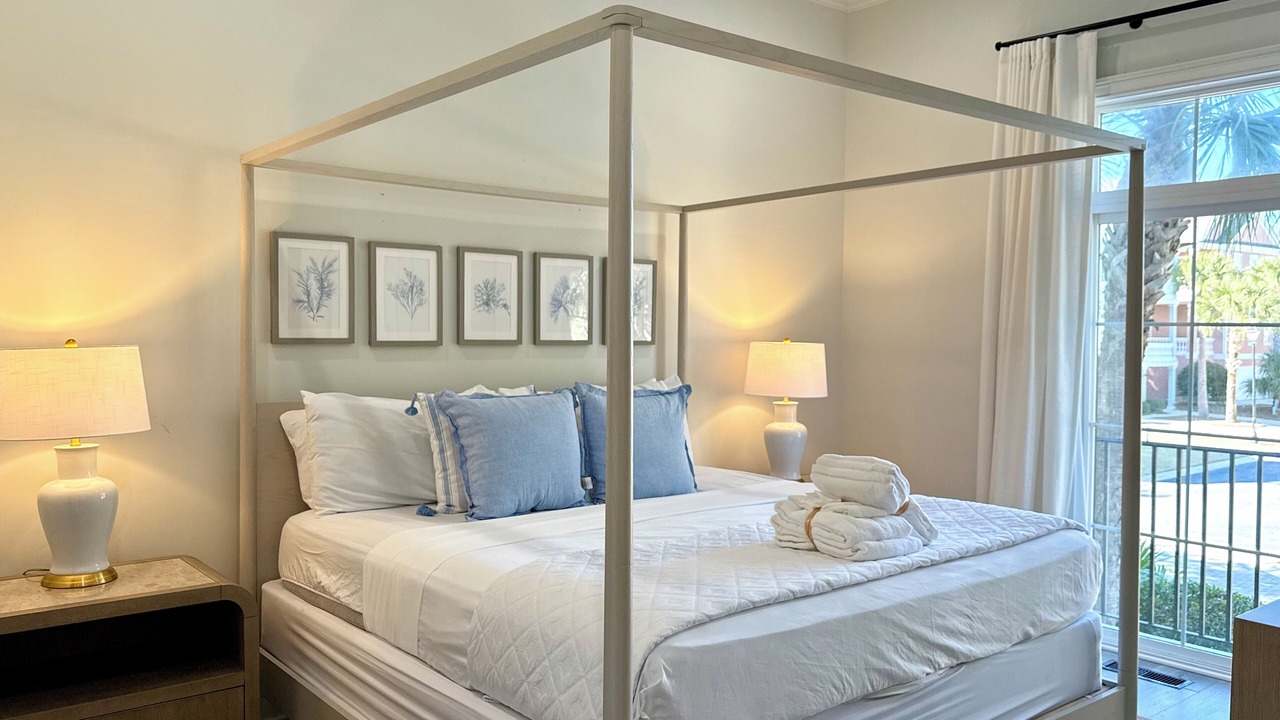 Photo of Bedroom in Palmetto Dunes