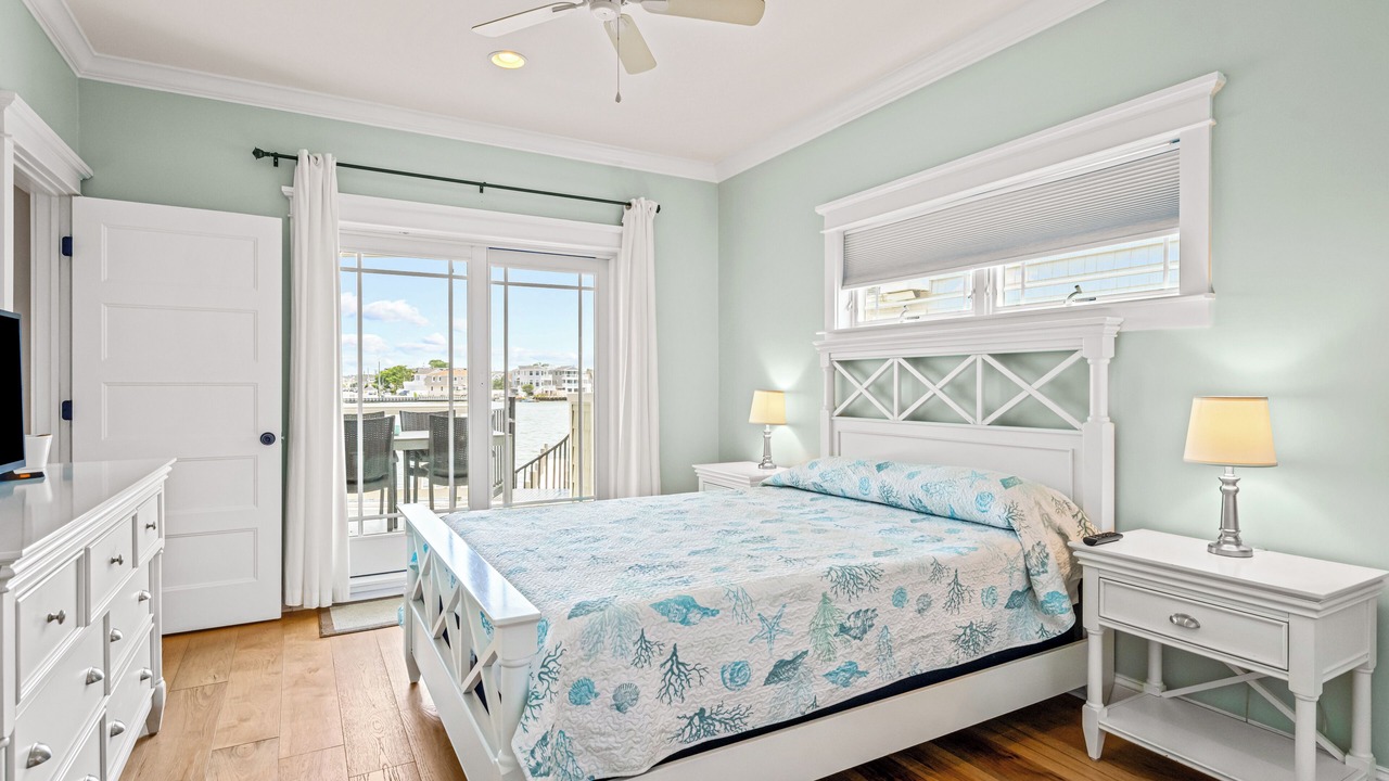 Photo of Bedroom in Ship Bottom