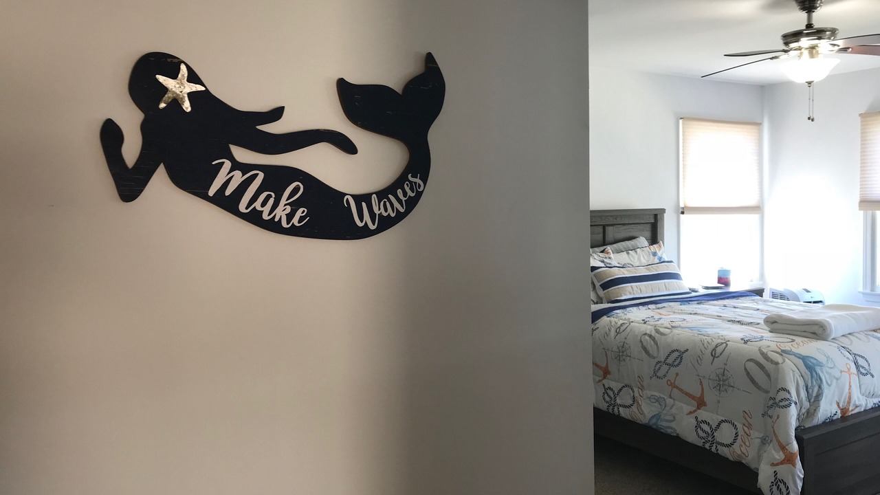 Photo of Bedroom in Wall
