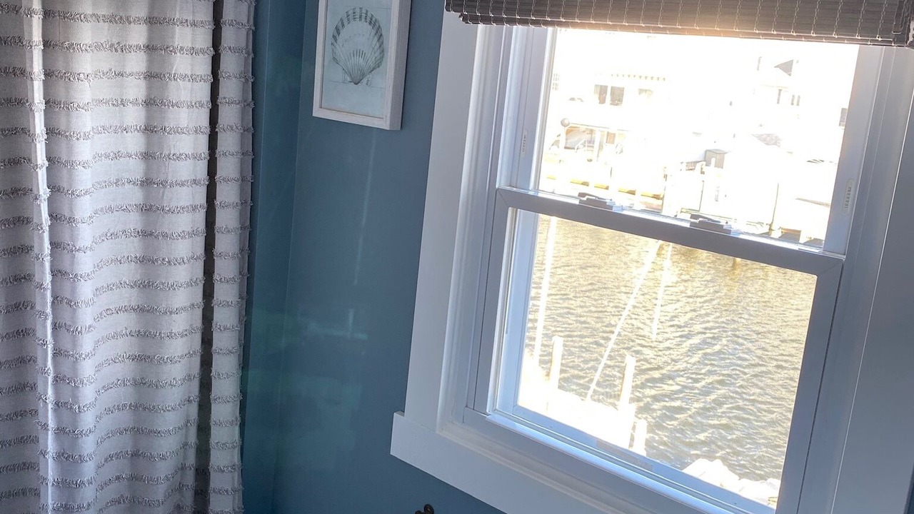 Photo of Bathroom in Beach Haven West