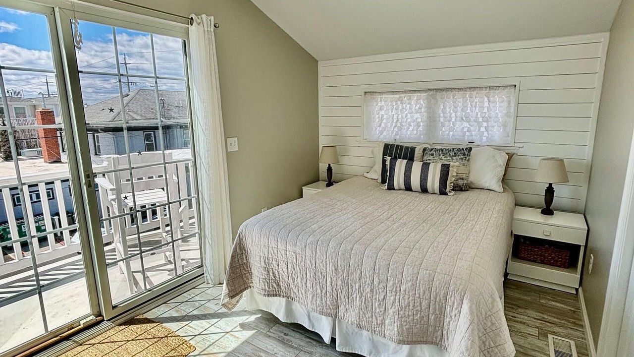 Photo of Bedroom in Ship Bottom