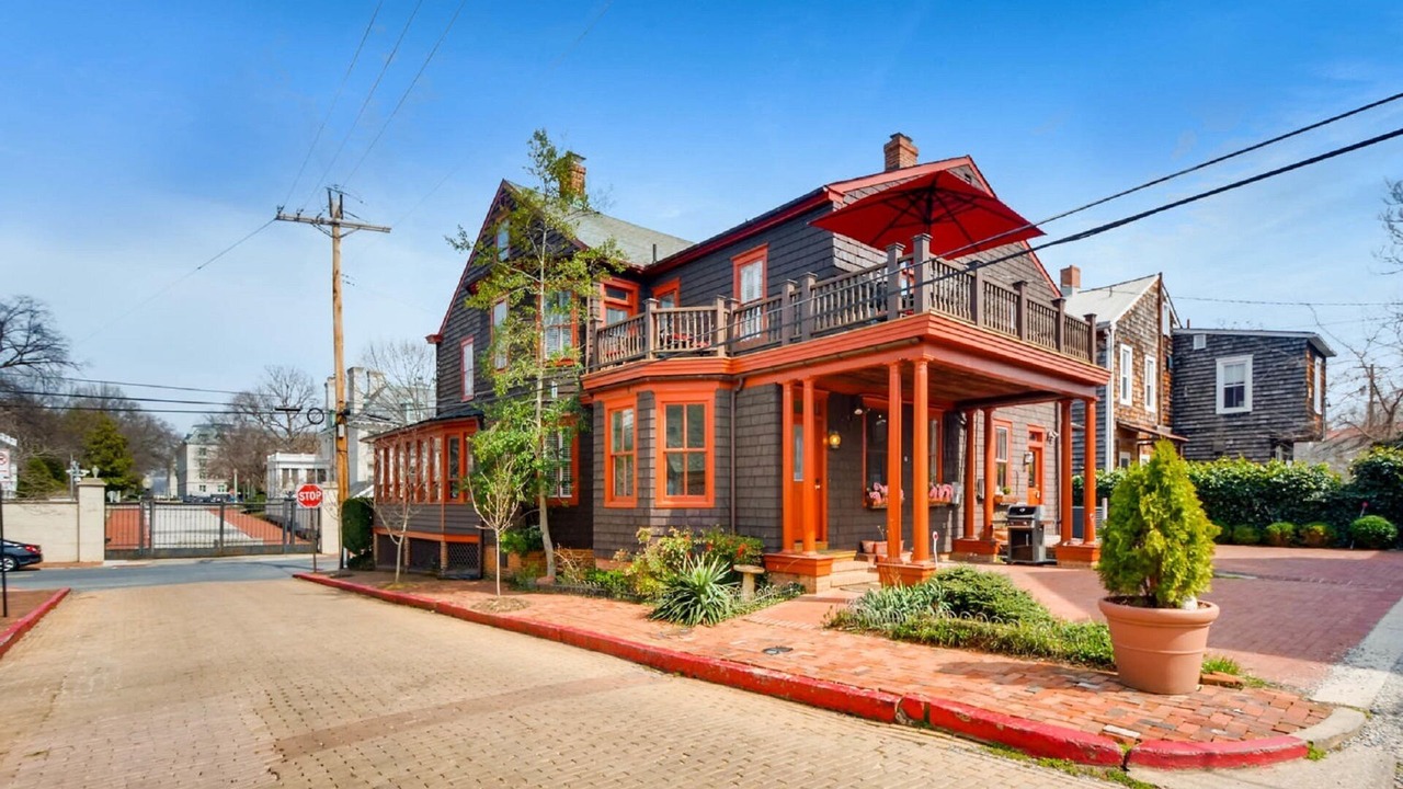 Photo of Outdoor in Historic District