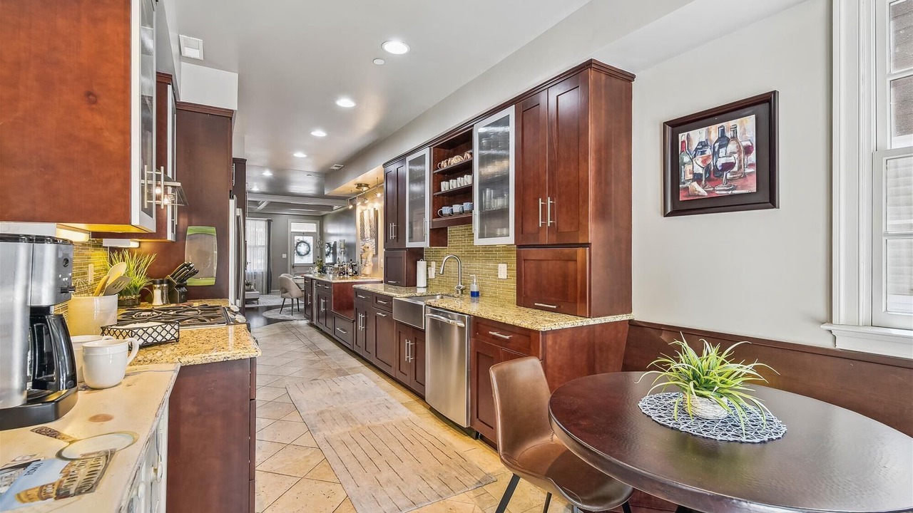 Photo of Kitchen in Historic District