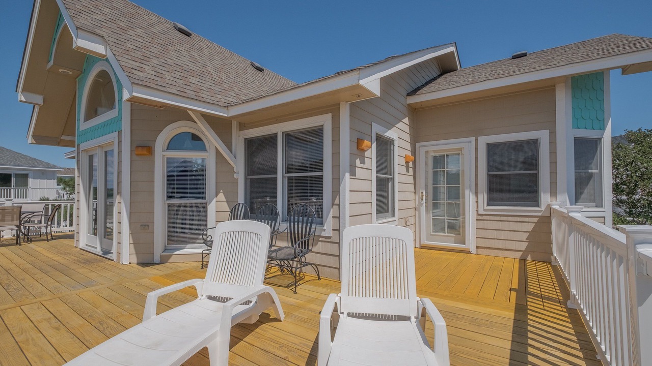 Photo of Patio Balcony in Monteray Shores