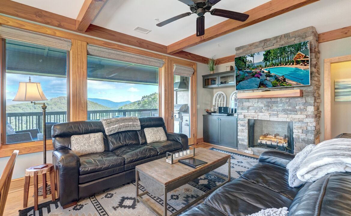 Photo of Livingroom in Boone