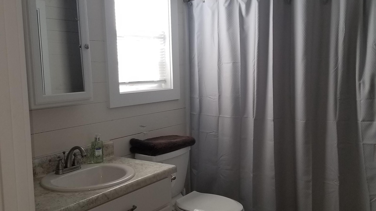 Photo of Bathroom in Wetumpka