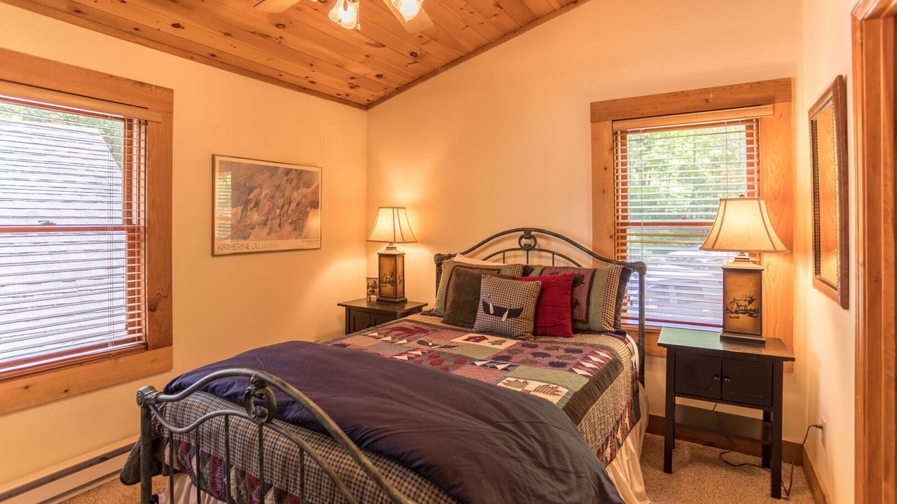 Photo of Bedroom in Sugar Grove