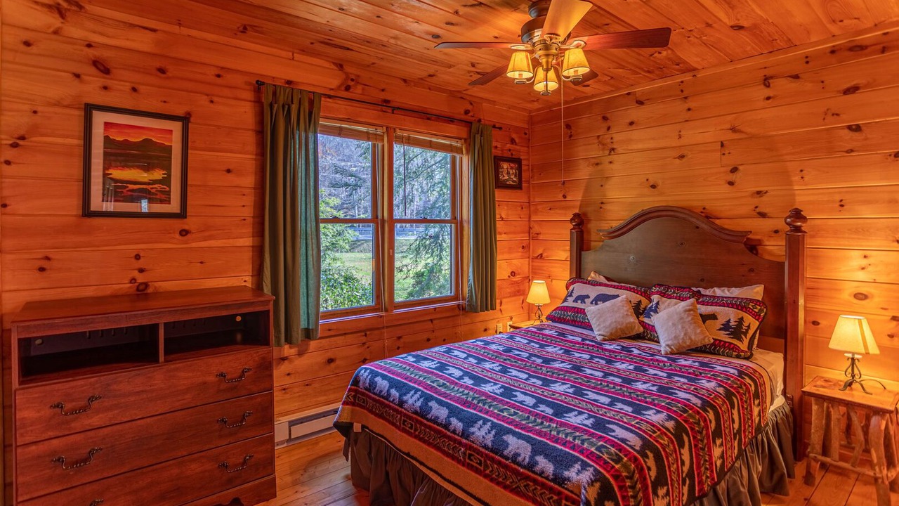 Photo of Bedroom in Boone