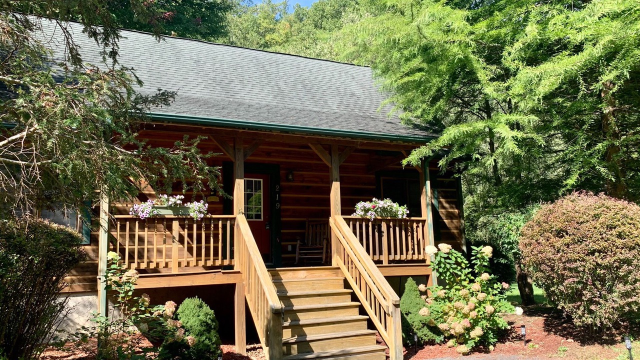 Photo of Outdoor in Boone