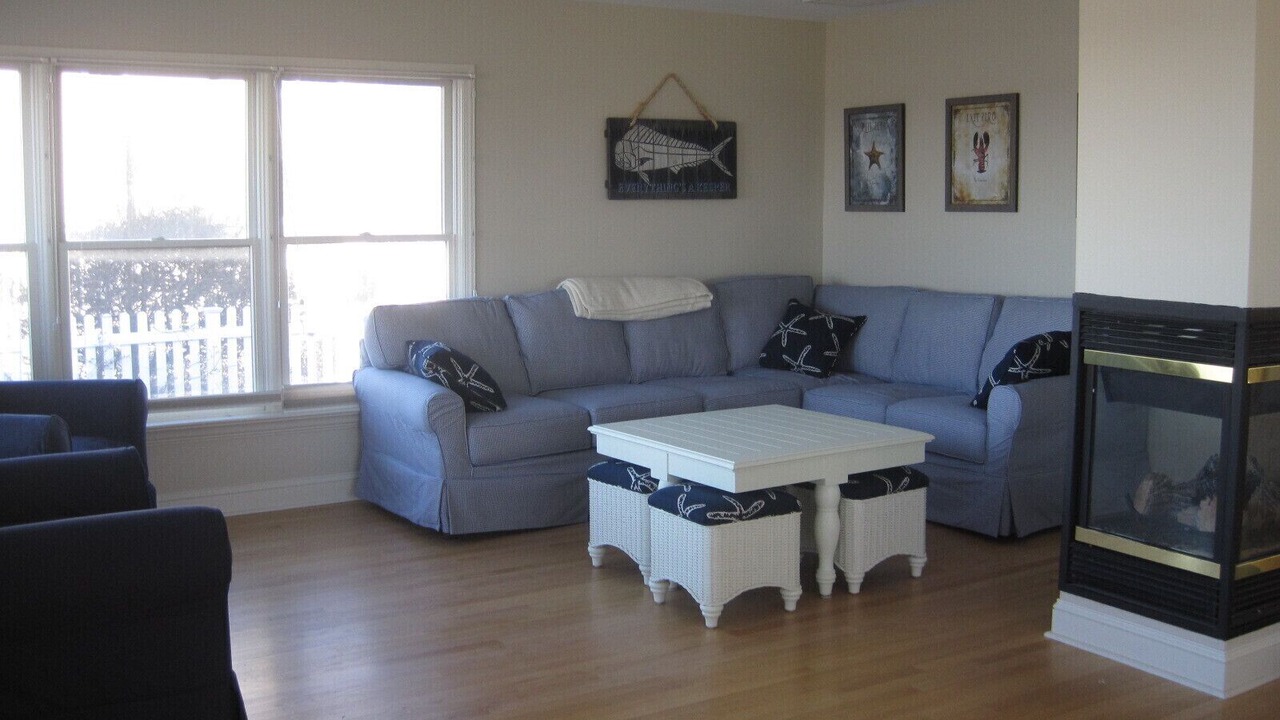 Photo of Bedroom in Town Bank