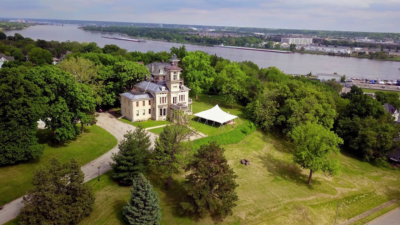 Photo of Outdoor in Davenport