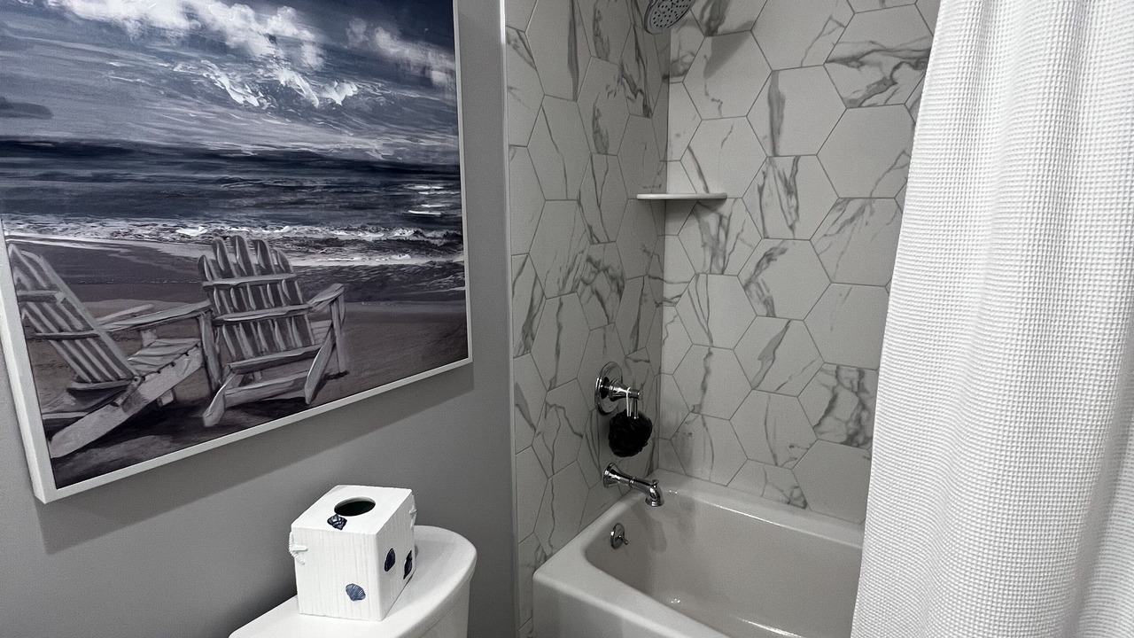 Photo of Bathroom in Long Branch
