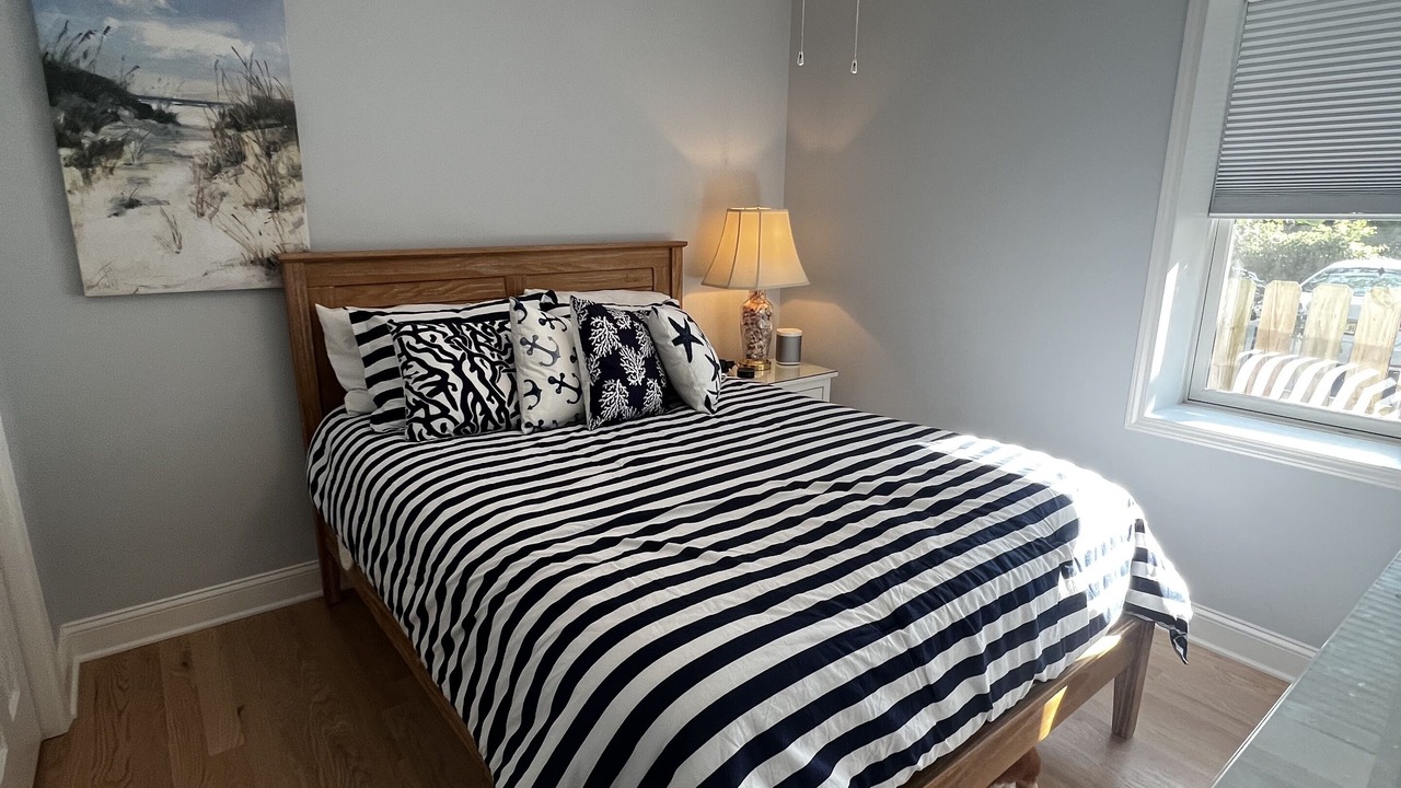 Photo of Bedroom in Long Branch