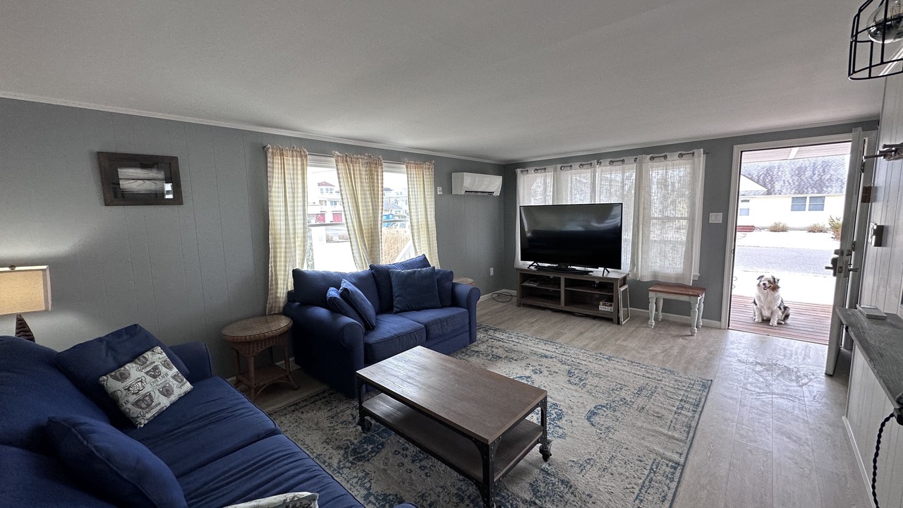 Photo of Livingroom in Surf City