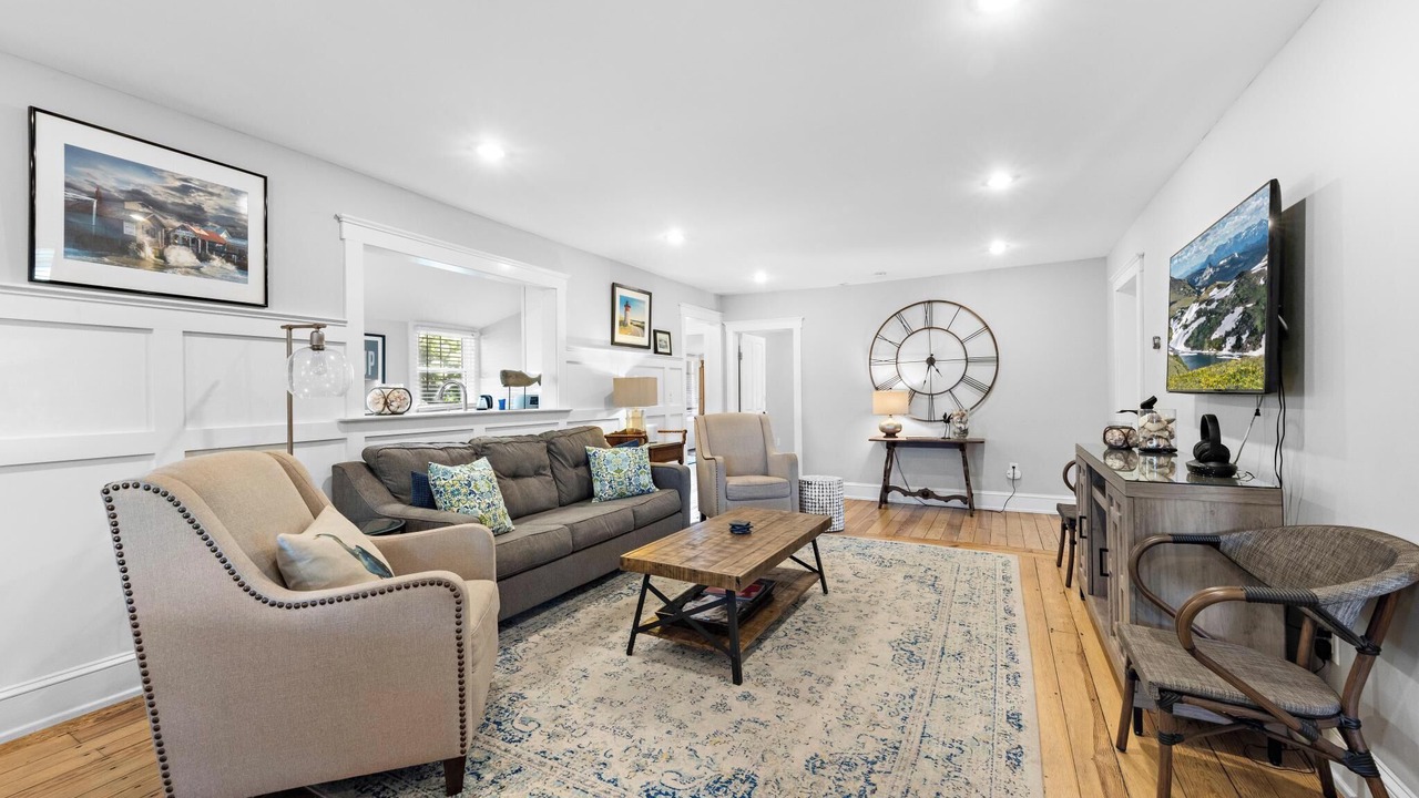 Photo of Livingroom in Beach Haven