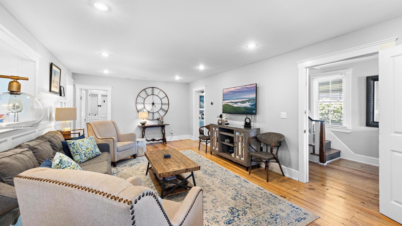Photo of Livingroom in Beach Haven