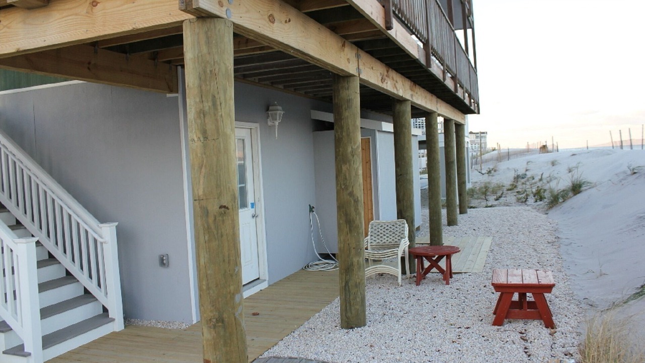 Photo of Patio Balcony in North Beach Haven