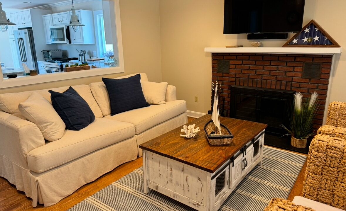 Photo of Livingroom in Spring Lake Heights