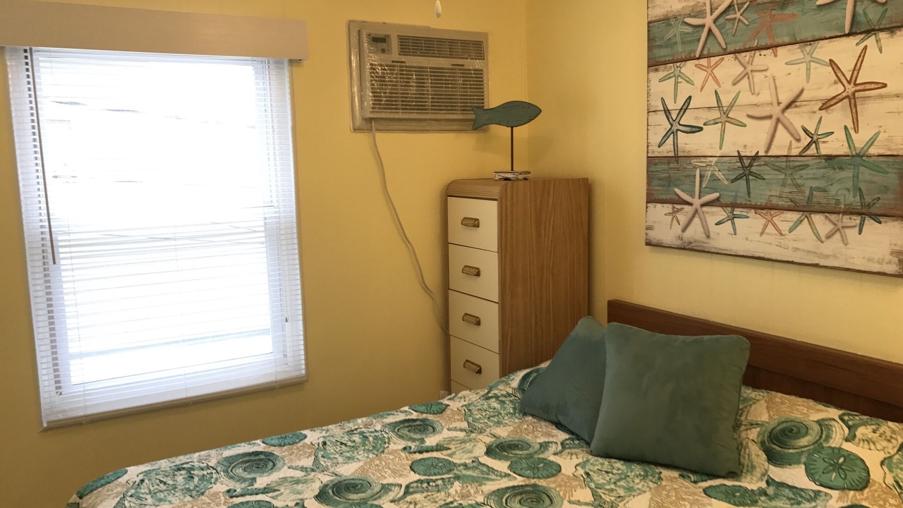 Photo of Bedroom in Ortley Beach