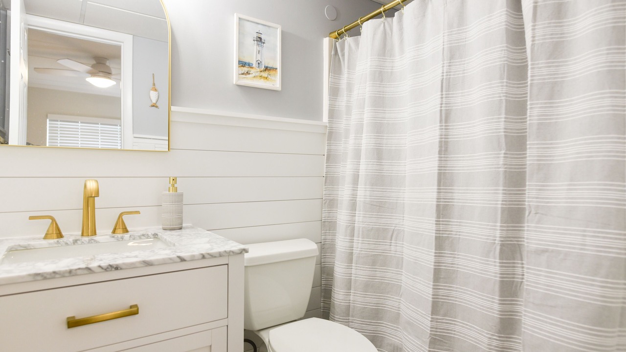 Photo of Bathroom in Midtown Ocean City