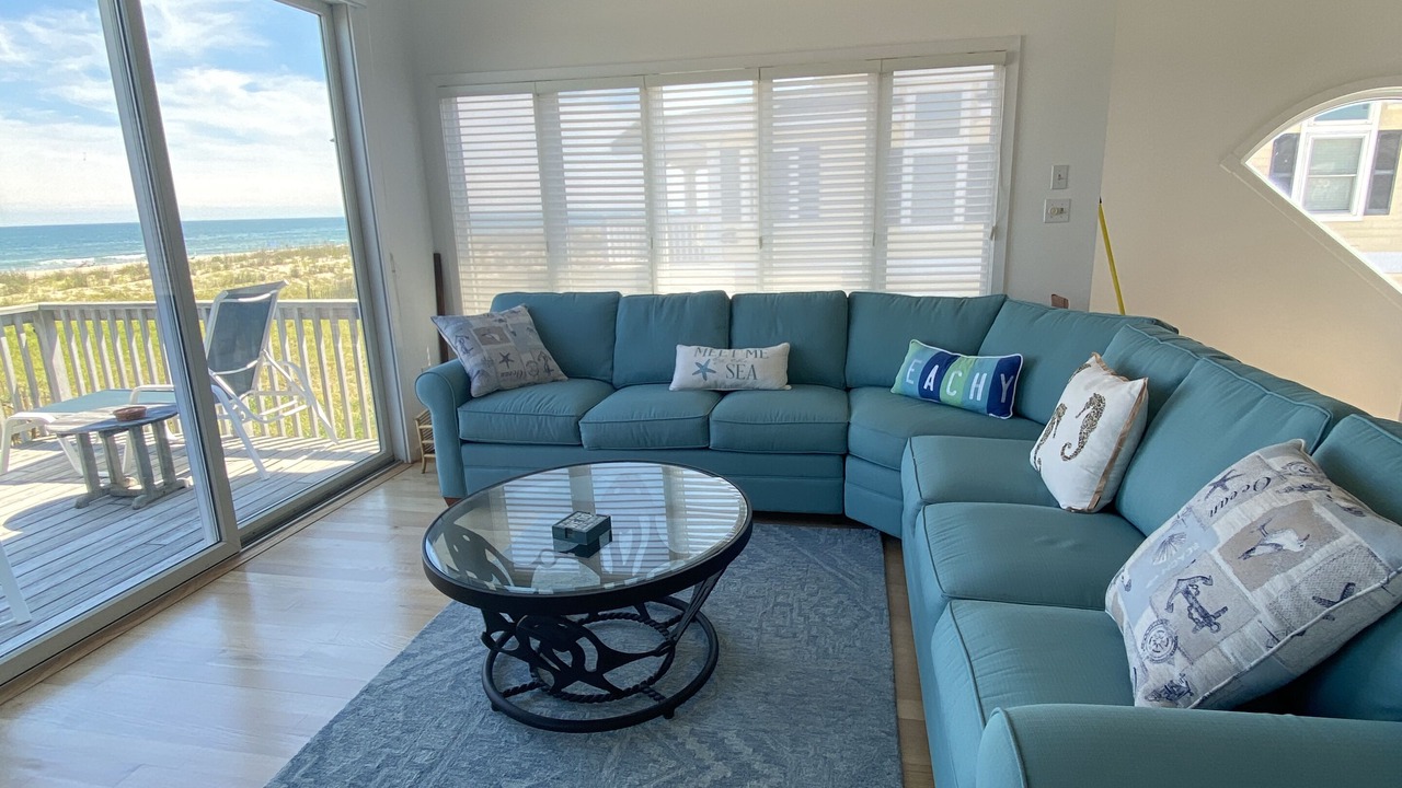 Photo of Livingroom in Harvey Cedars