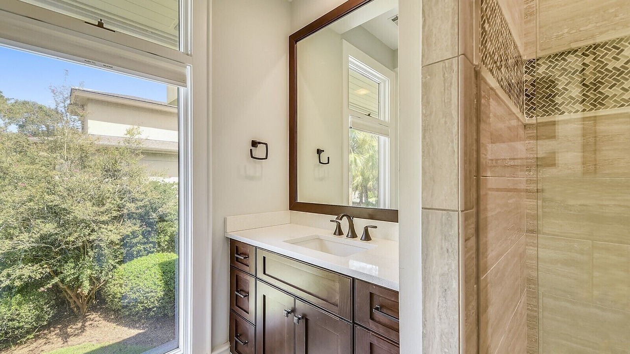 Photo of Bathroom in Palmetto Dunes