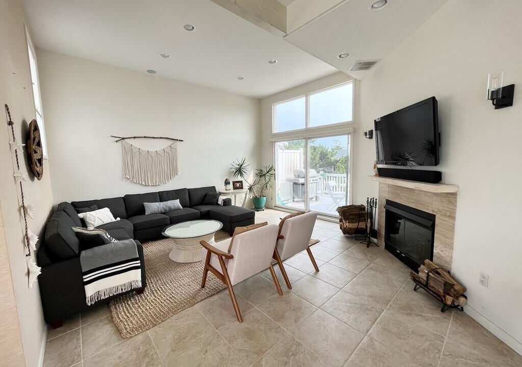 Photo of Livingroom in Harvey Cedars