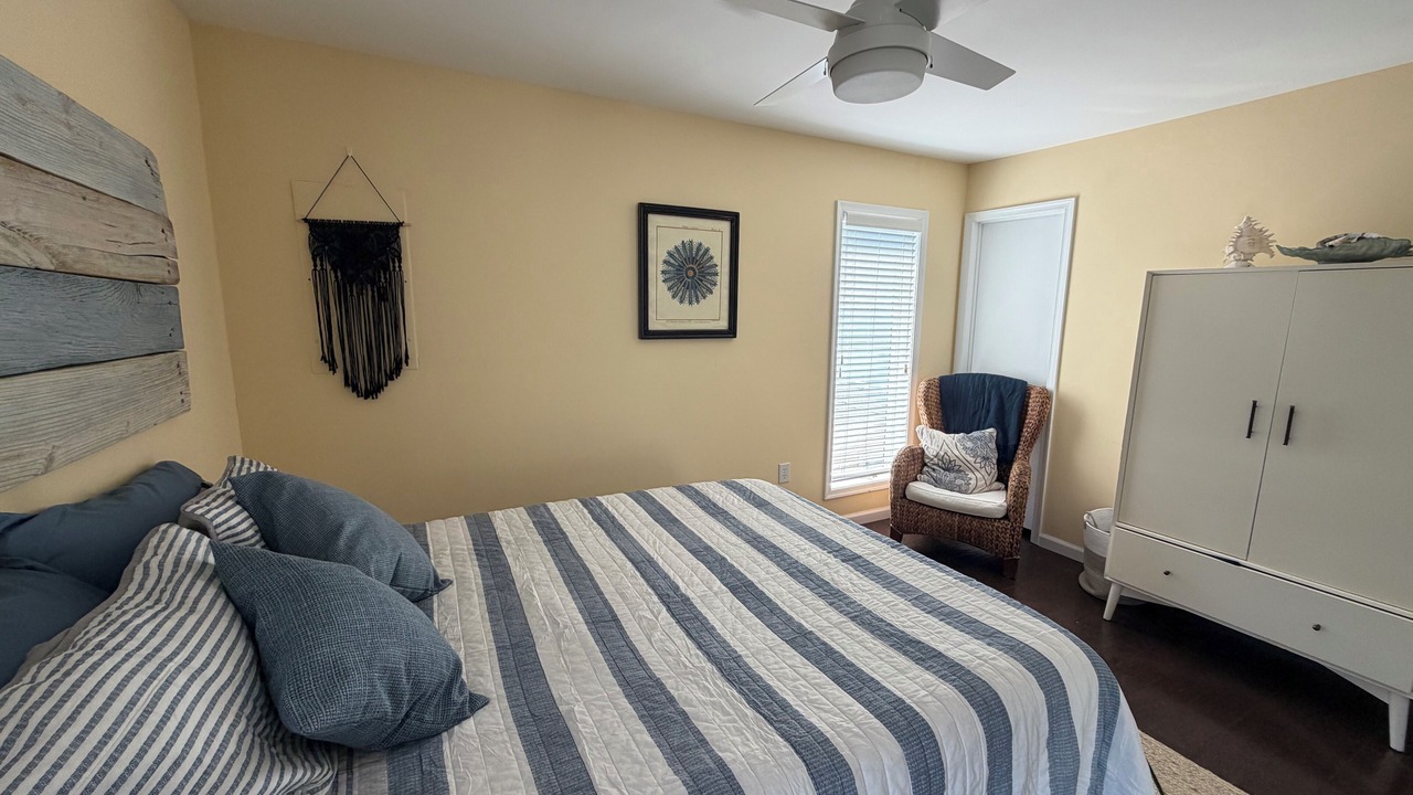 Photo of Bedroom in Manahawkin