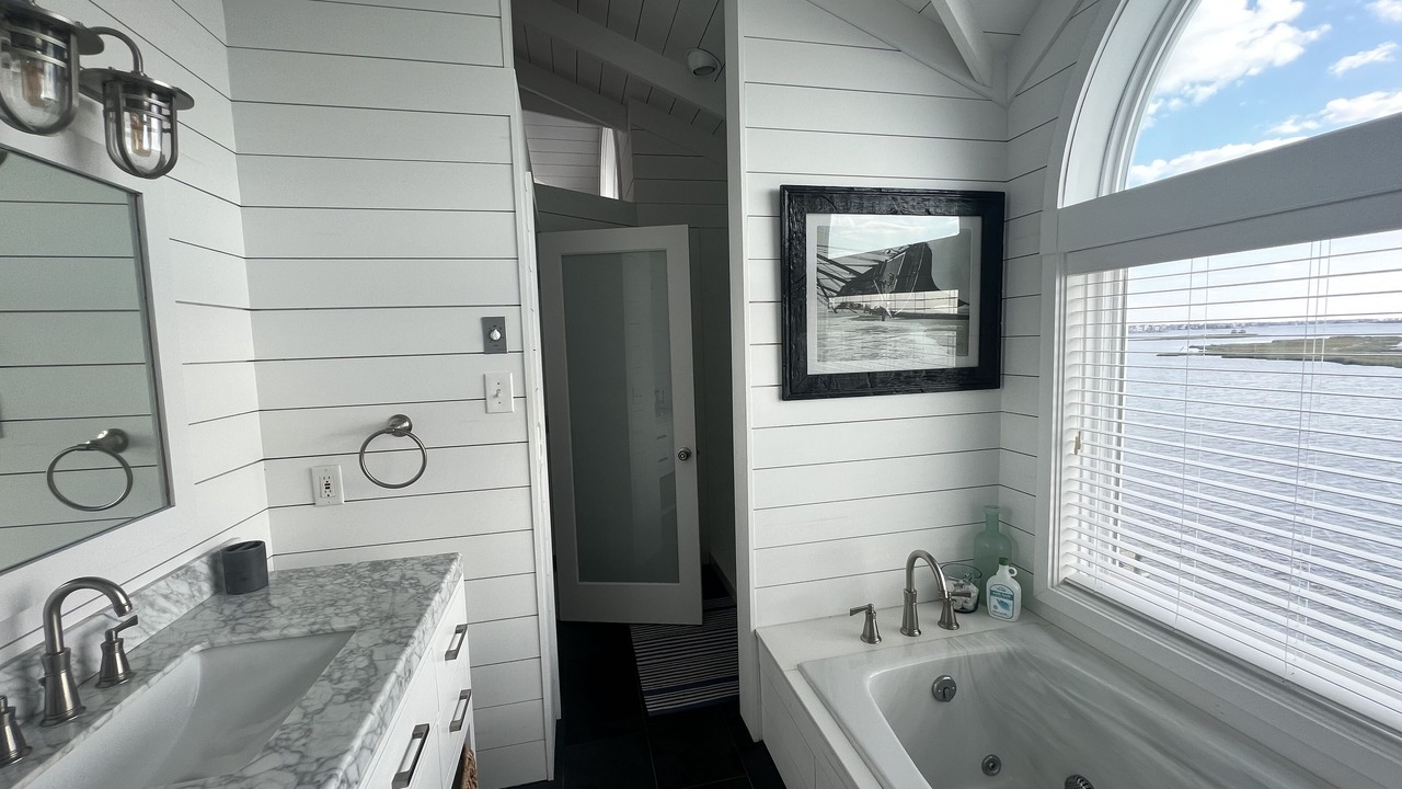 Photo of Bathroom in Manahawkin